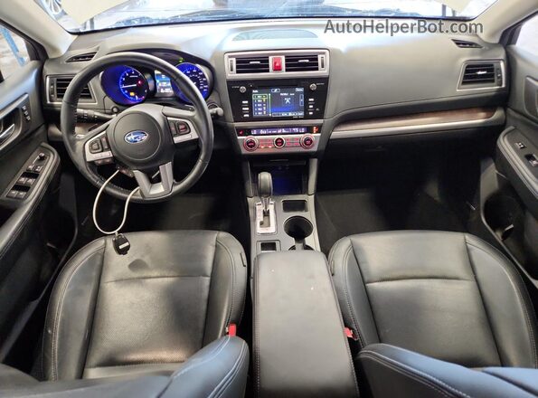 4S4BSAKC4H3216732 2017 SUBARU OUTBACK Белый Вид панели приборов