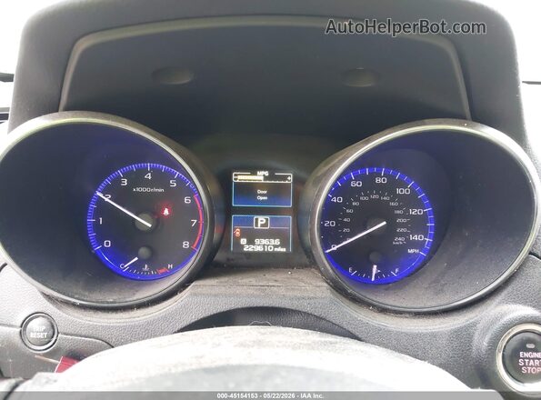 4S4BSAKCXH3223572 2017 SUBARU OUTBACK White Widok tylnych siedzeń