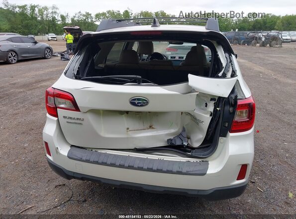 4S4BSAKCXH3223572 2017 SUBARU OUTBACK White Widok z przodu
