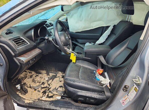 4S4BSANC1K3218019 2019 SUBARU OUTBACK Серебряный Вид салона спереди