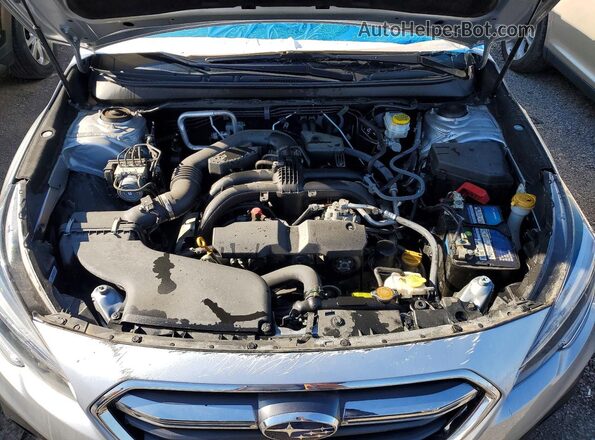 4S4BSANC1K3218019 2019 SUBARU OUTBACK Серебряный Вид подкапотного пространства
