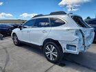 2018 Subaru Outback 2.5i Limited Белый vin: 4S4BSANC2J3307533