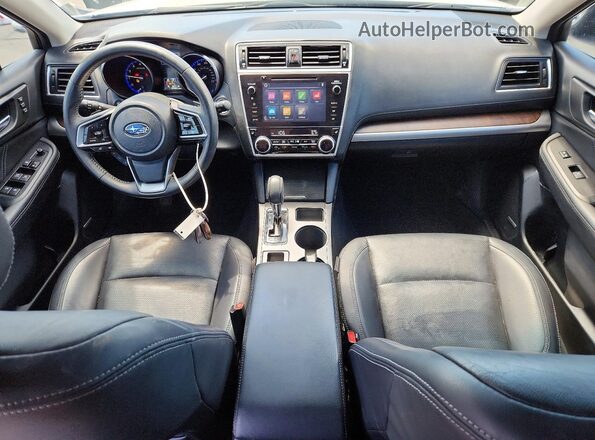 4S4BSANC2J3307533 2018 SUBARU OUTBACK Белый Вид панели приборов