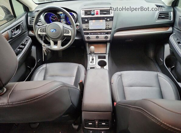 4S4BSANC4H3314137 2017 SUBARU OUTBACK Silver Vista del salpicadero