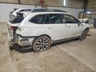 2017 Subaru Outback 2.5i Limited White vin: 4S4BSANC5H3374041