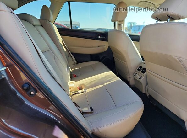 4S4BSANC5K3225765 2019 SUBARU OUTBACK Brown Widok tylnych siedzeń