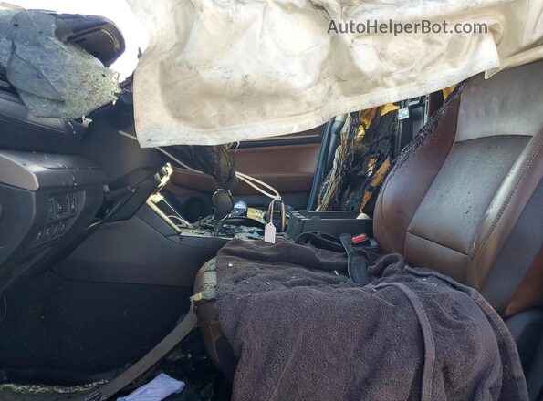 4S4BSATC5K3320863 2019 SUBARU OUTBACK Черный Вид салона спереди