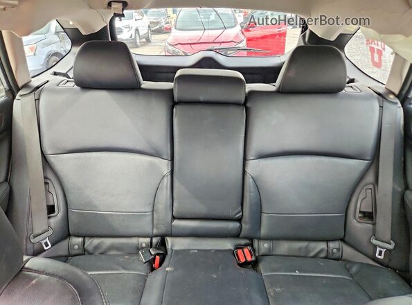 4S4BSENC4H3388360 2017 SUBARU OUTBACK Серебряный Вид задних сидений