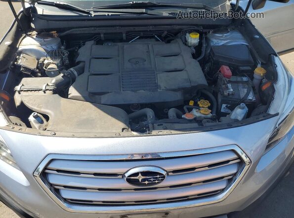 4S4BSENC9G3322806 2016 SUBARU OUTBACK Silver Widok wnętrza z tyłu