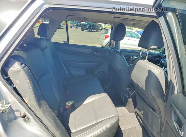 4S4BSENC9G3322806 2016 SUBARU OUTBACK Silver Widok tylnych siedzeń