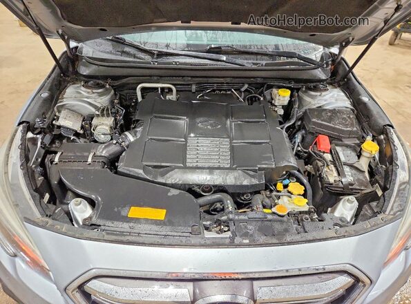 4S4BSENC9J3220140 2018 SUBARU OUTBACK Серебряный Вид подкапотного пространства
