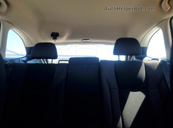 4S4BTAAC1L3130558 2020 SUBARU OUTBACK Белый Вид задних сидений