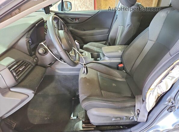 4S4BTADC0M3214710 2021 SUBARU OUTBACK Серебряный Вид салона спереди
