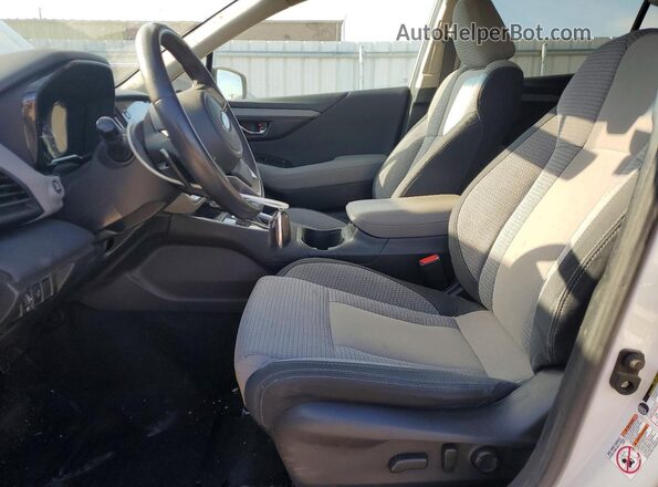 4S4BTAEC1L3209206 2020 SUBARU OUTBACK White Widok wnętrza z przodu