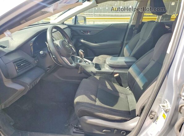 4S4BTAECXL3177470 2020 SUBARU OUTBACK Серебряный Вид салона спереди
