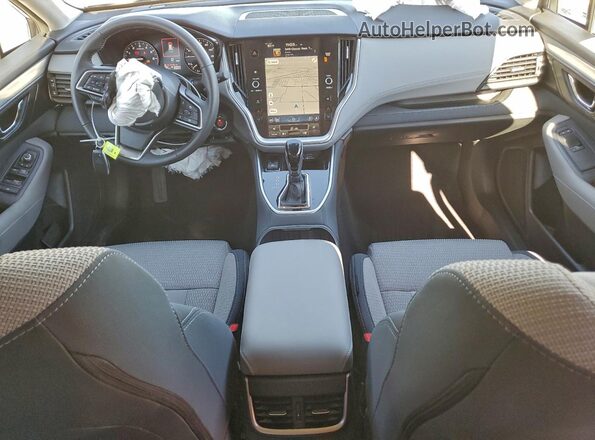 4S4BTAFC0S3254389 2025 SUBARU OUTBACK Серебряный Вид панели приборов