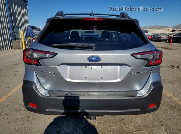 4S4BTAFC0S3254389 2025 SUBARU OUTBACK Серебряный Вид сзади