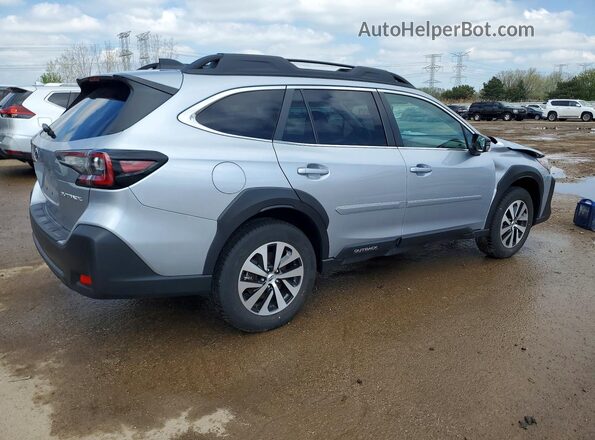 4S4BTAFC1R3300838 2024 SUBARU OUTBACK Серебряный Задняя правая четверть