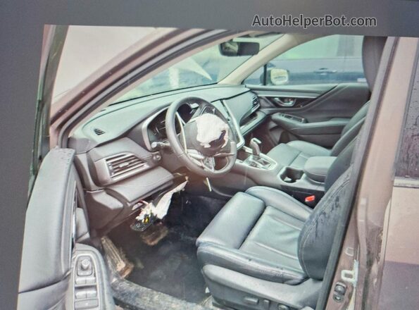 4S4BTAMC1R3291531 2024 SUBARU OUTBACK Gray Вид салону спереду