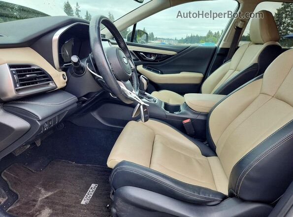 4S4BTANC3N3196168 2022 SUBARU OUTBACK Белый Вид салона спереди