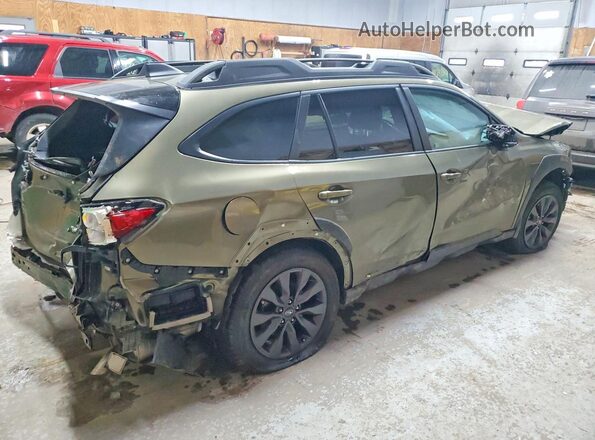4S4BTGLD9S3285060 2025 SUBARU OUTBACK Green Trasero derecho