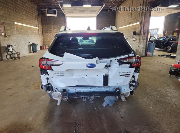 4S4BTGPD3R3178977 2024 SUBARU OUTBACK Белый Вид сзади