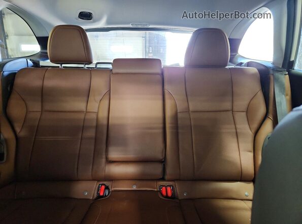 4S4BTGPD3R3178977 2024 SUBARU OUTBACK Белый Вид задних сидений