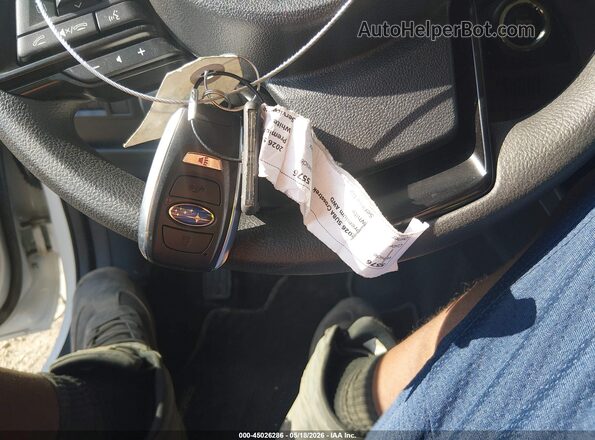 4S4GUHD62T3738347 2026 SUBARU CROSSTREK Белый Вид панели приборов