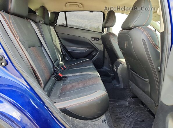 4S4GUHL62R3747611 2024 SUBARU CROSSTREK Blue Widok wnętrza z tyłu