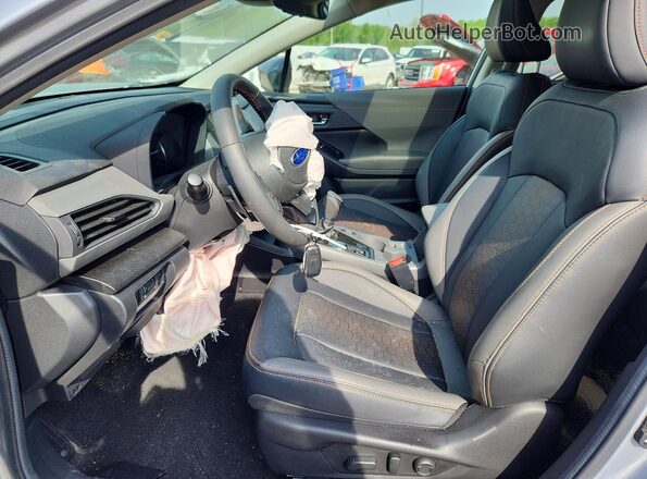 4S4GUHM60S3747403 2025 SUBARU CROSSTREK Серебряный Вид салона спереди