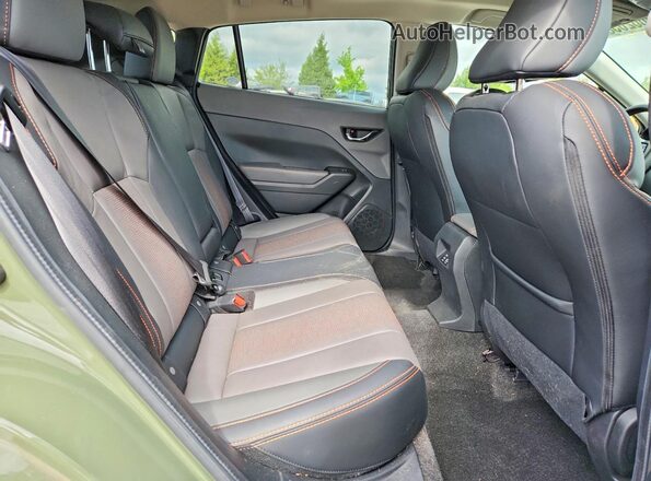4S4GUHM65S3700576 2025 SUBARU CROSSTREK Green Vista interior trasera