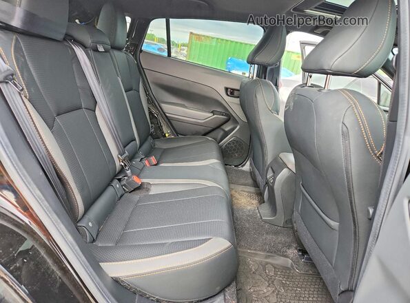 4S4GUHU62S3726858 2025 SUBARU CROSSTREK Черный Вид задней части салона