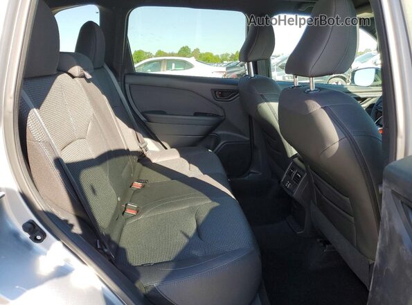 4S4SLDD67T3085634 2026 SUBARU FORESTER Серебряный Вид задней части салона