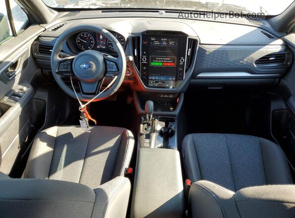 4S4SLDD67T3085634 2026 SUBARU FORESTER Серебряный Вид панели приборов