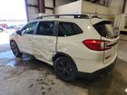 2026 Subaru Ascent Premium Белый vin: 4S4WMAAD4T3411938 Damage: Left Qtr Panel, Dent(S) W/No Paint Dmg, > 12 Inches