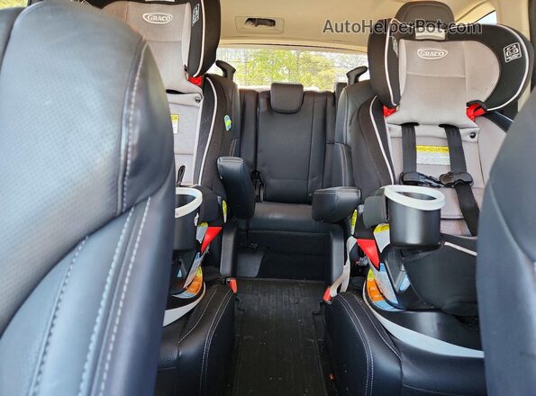 4S4WMAMD0K3409260 2019 SUBARU ASCENT White Vista de los asientos traseros