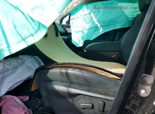 4S4WMARD4S3419895 2025 SUBARU ASCENT Черный Вид салона спереди