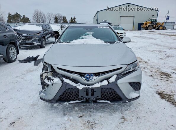 4T1B21HK8LU522236 2020 TOYOTA CAMRY Silver Вид спереду