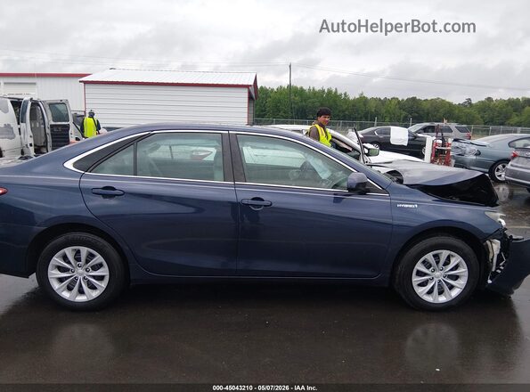 4T1BD1FK5HU212985 2017 TOYOTA LE Синий Вид задней части салона