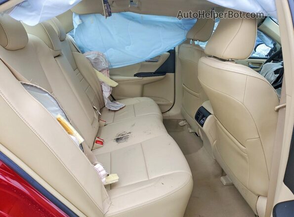 4T1BF1FK4HU695802 2017 TOYOTA LE Red Rear seats view