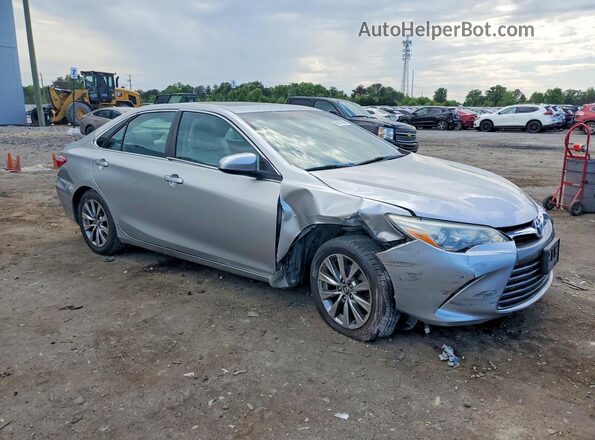 4T1BF1FK6GU543941 2016 TOYOTA CAMRY Silver წინა მარჯვენა