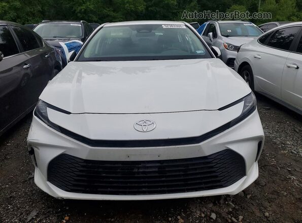 4T1DAACK0SU520983 2025 TOYOTA CAMRY White Դիմացի տեսք
