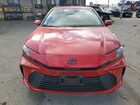 2026 Toyota Camry Le Red vin: 4T1DAACK0TU235850