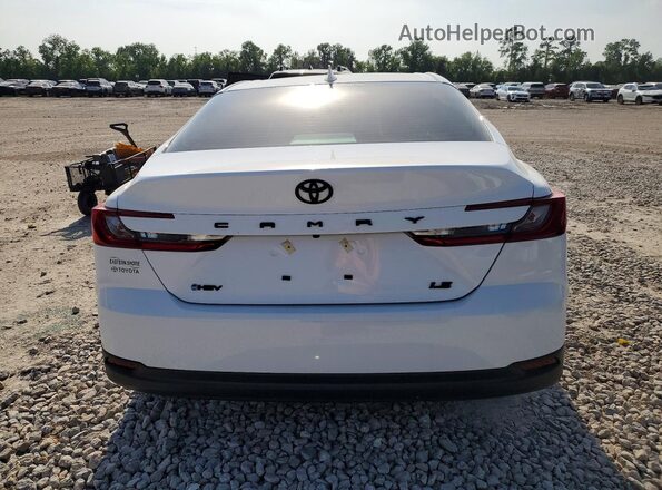 4T1DAACK0TU662414 2026 TOYOTA LE Белый Вид сзади