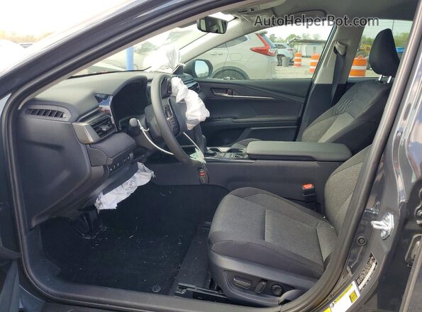 4T1DAACK1TU700930 2026 TOYOTA LE Серый Вид салона спереди