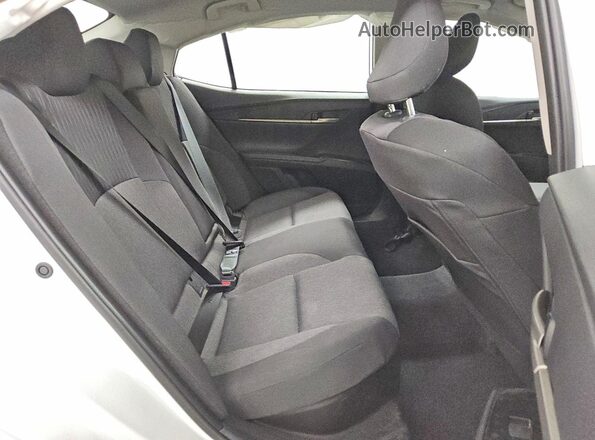 4T1DAACK1TU702533 2026 TOYOTA CAMRY Белый Вид задних сидений
