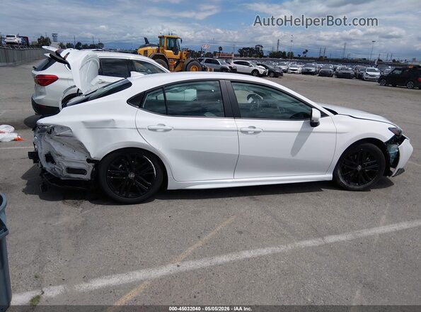 4T1DAACK1TU706887 2026 TOYOTA CAMRY Белый Панорамный вид салона 360°