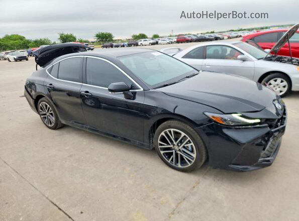 4T1DAACK2TU287870 2026 TOYOTA CAMRY Черный Передняя правая четверть