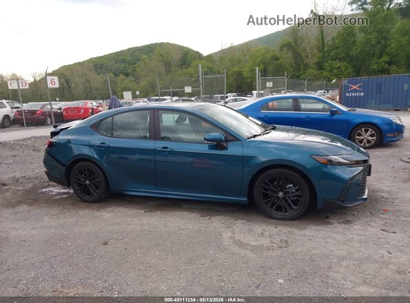4T1DAACK3SU084887 2025 TOYOTA CAMRY Синий Вид задней части салона