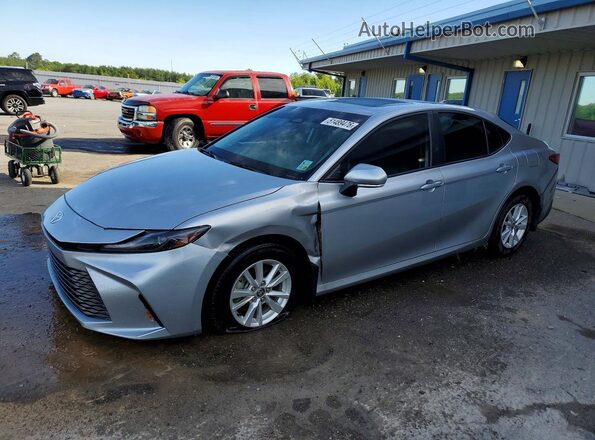 4T1DAACK3SU501991 2025 TOYOTA CAMRY Silver Передня ліва чверть